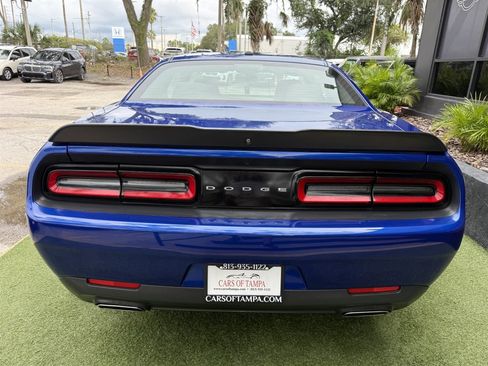 Used 2019 Dodge Challenger SXT w/ Blacktop Package RWD image 5