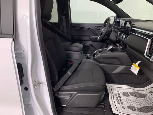 New 2026 GMC Canyon Elevation image 25