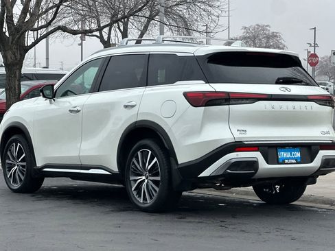 Used 2025 INFINITI QX60 Sensory w/ Vision Package image 6