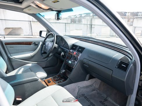 Used 1999 Mercedes-Benz C 230 image 15