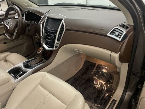 Used 2015 Cadillac SRX Performance w/ Driver Awareness Package image 23