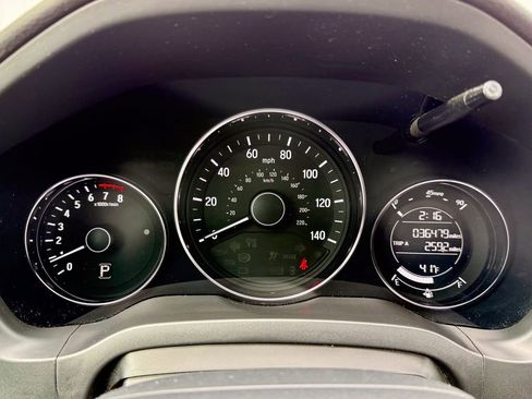 Used 2016 Honda HR-V LX image 19