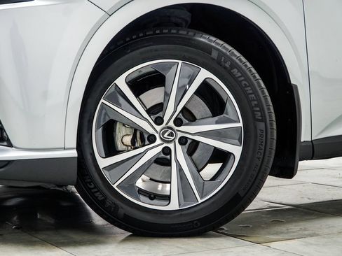 Used 2023 Lexus RX 350 FWD image 3