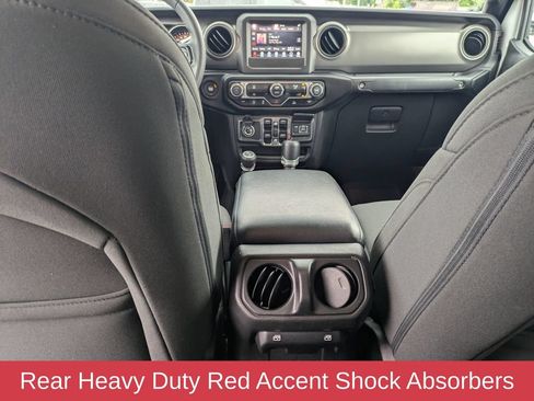 Used 2023 Jeep Gladiator Sport AWD/4WD image 26