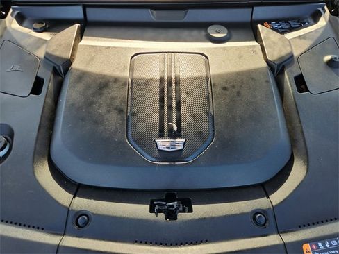 Used 2024 Cadillac Lyriq Luxury image 31