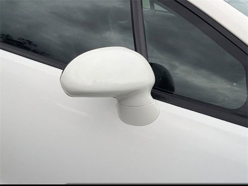 Used 2011 Mitsubishi Eclipse GT image 11