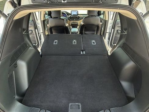 Used 2020 Ford Escape Titanium FWD image 12