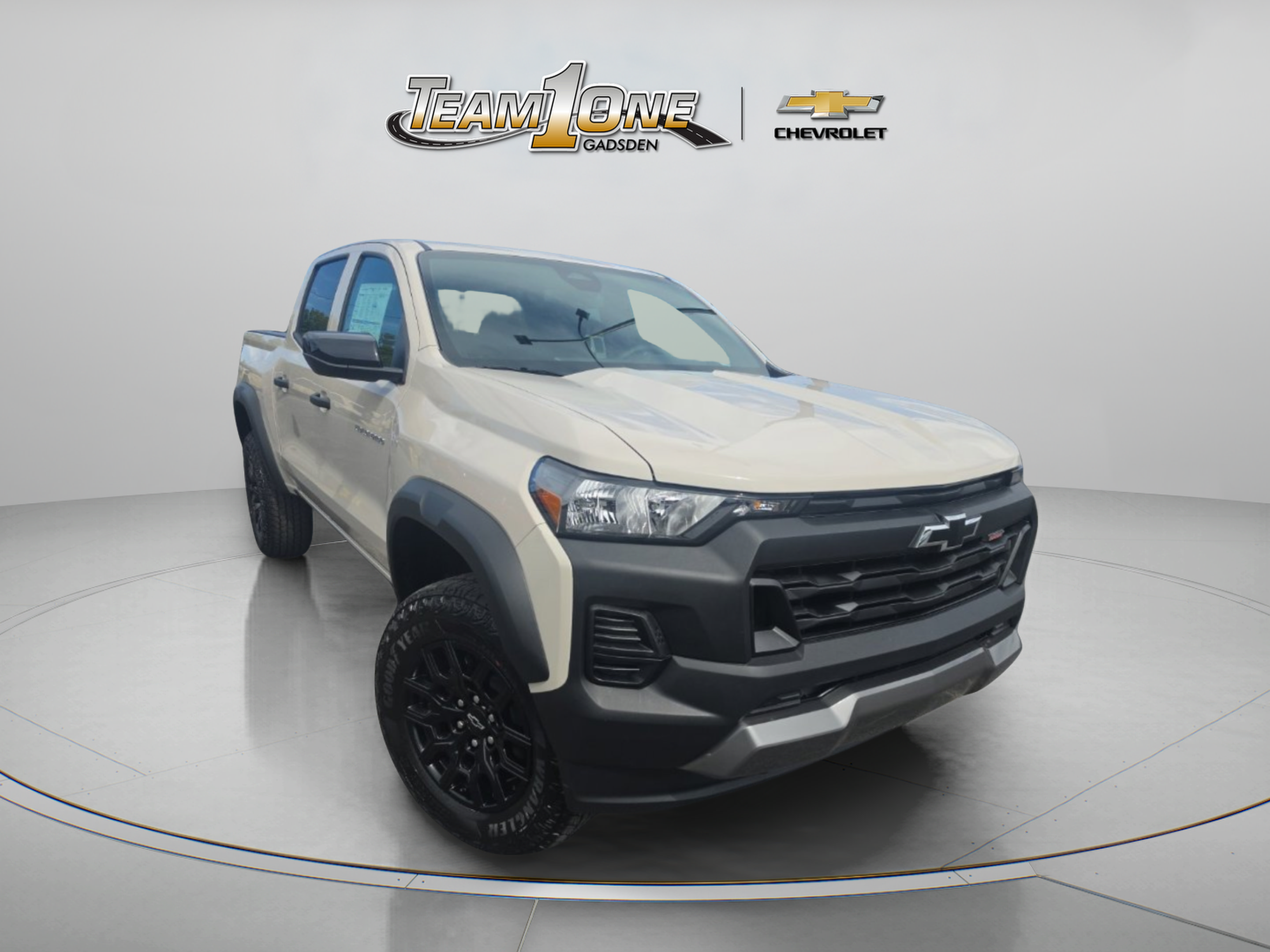 New 2026 Chevrolet Colorado Trail Boss AWD/4WD image 1