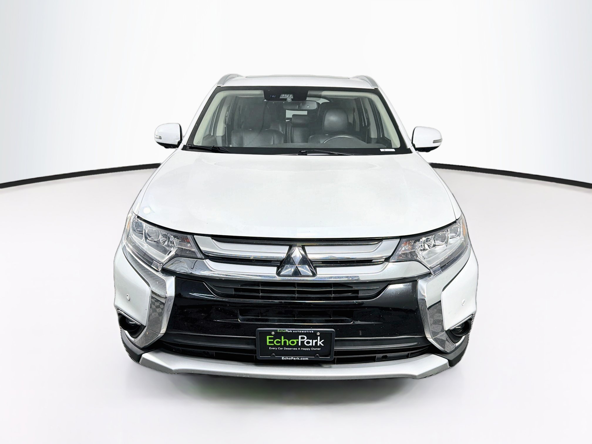 Used 2017 Mitsubishi Outlander SEL FWD image 2