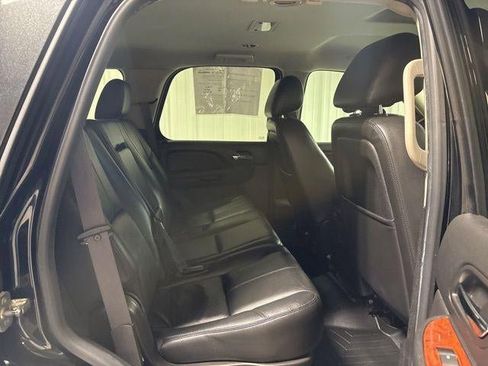 Used 2013 Chevrolet Tahoe LT image 18