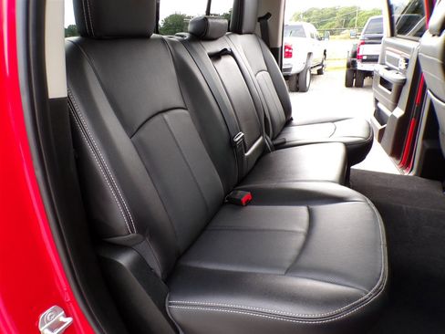 Used 2018 RAM 2500 Laramie w/ Off Road Package image 6