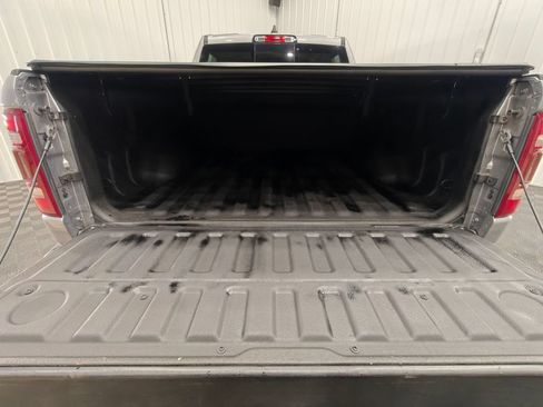 Used 2021 RAM 1500 Laramie AWD/4WD image 26