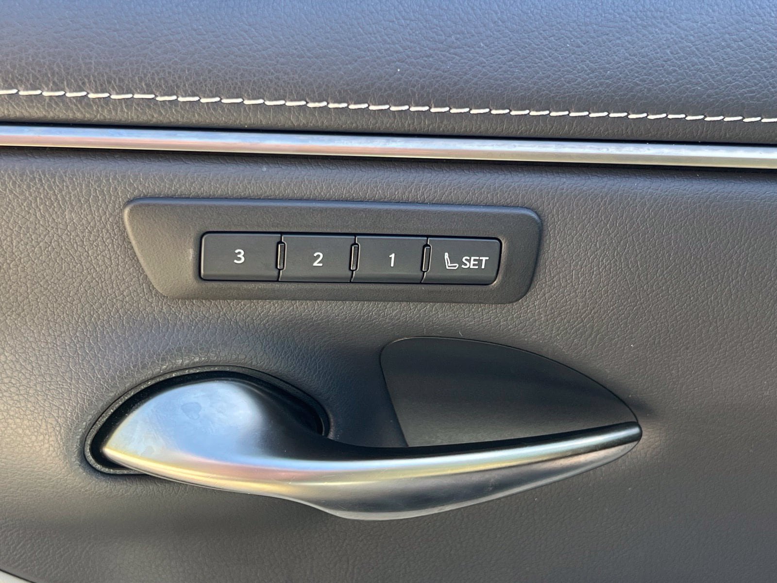 Used 2022 Lexus ES 350 w/ Premium Package FWD image 24