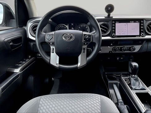 Used 2023 Toyota Tacoma SR5 RWD image 12