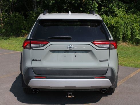 Used 2019 Toyota RAV4 Adventure w/ Cold Weather Package AWD/4WD image 5