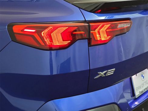 Used 2025 BMW X2 xDrive28i w/ M Sport Package image 35