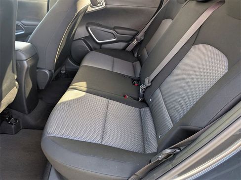 Used 2024 Kia Soul LX w/ Option Group 015 image 28