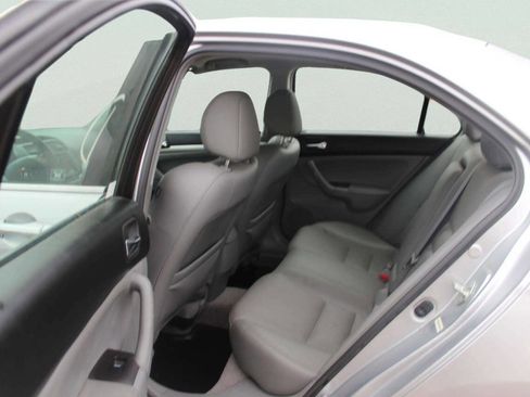 Used 2004 Acura TSX image 7