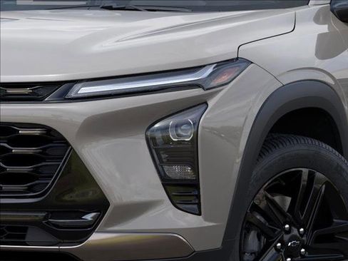 New 2026 Chevrolet Trax ACTIV w/ Sunroof Package image 10