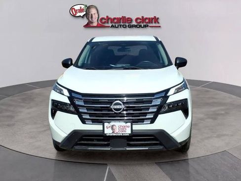 Certified 2024 Nissan Rogue S FWD image 8