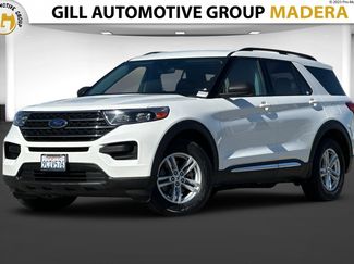 Used 2022 Ford Explorer XLT image 1