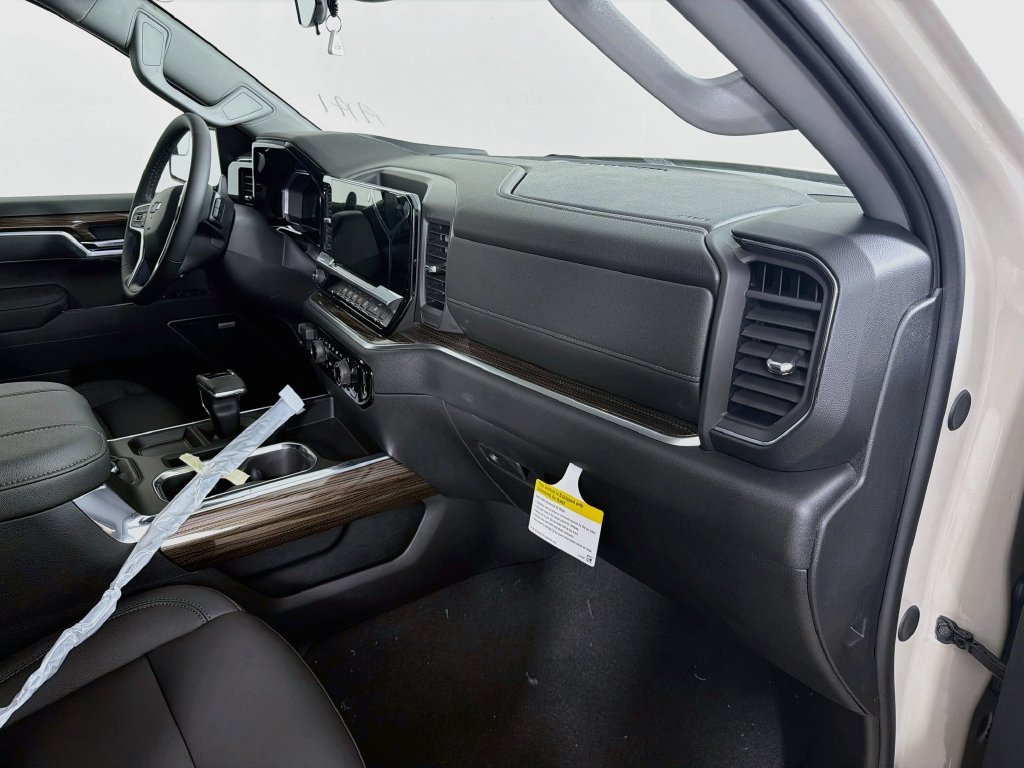 New 2026 Chevrolet Silverado 1500 RST w/ Convenience Package II AWD/4WD image 19