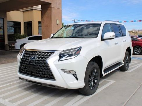 Used 2021 Lexus GX 460 Premium w/ Premium Package image 3