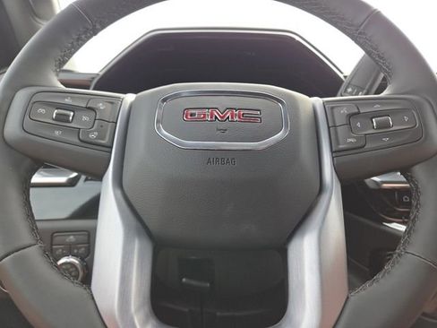New 2026 GMC Sierra 1500 Elevation AWD/4WD image 32