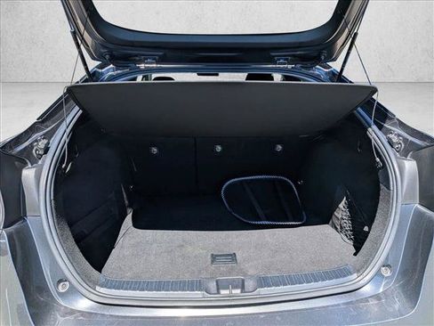 Used 2018 Toyota Prius One FWD image 6