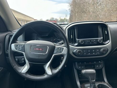 Used 2016 GMC Canyon SLT w/ Driver Alert Package image 14