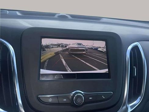 Used 2024 Chevrolet Equinox LT image 11