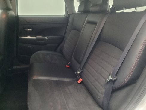 Used 2023 Mitsubishi Outlander Sport Sport S image 18