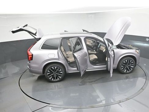 New 2026 Volvo XC90 B6 Core w/ Protection Package Premier image 49