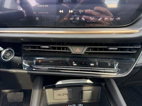 New 2026 Buick Envision Avenir AWD/4WD image 15