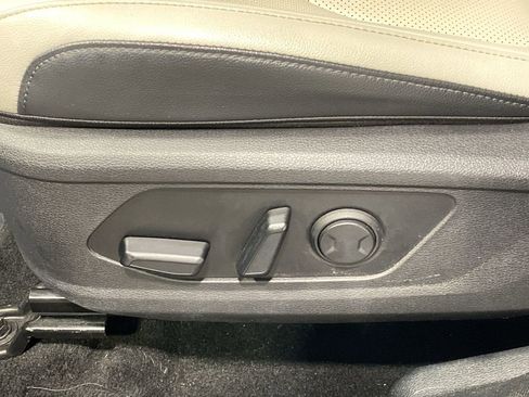 Used 2023 Kia Sportage EX image 14