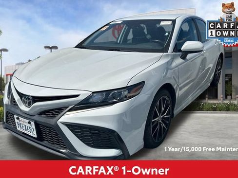 Used 2024 Toyota Camry SE FWD image 2