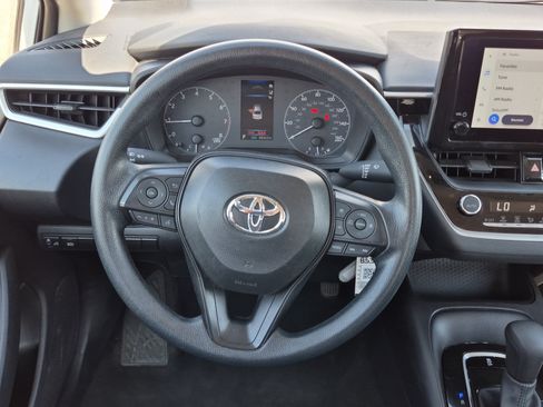 Certified 2025 Toyota Corolla LE FWD image 24
