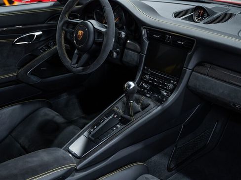 Used 2019 Porsche 911 GT3 RWD image 53