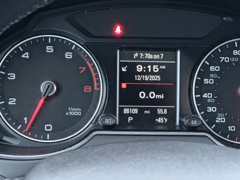 Used 2015 Audi Q5 2.0T Premium Plus w/ Technology Package image 26