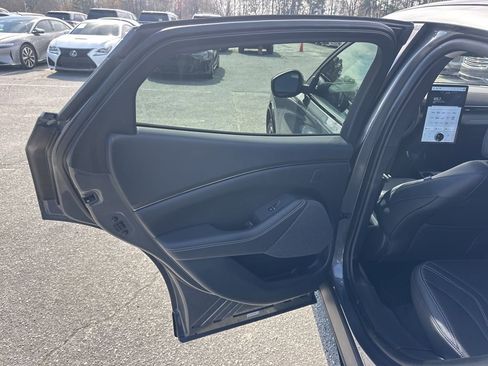 Used 2023 Ford Mustang Mach-E Premium image 26