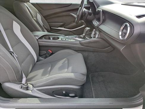 Used 2017 Chevrolet Camaro LT w/ RS Package image 20