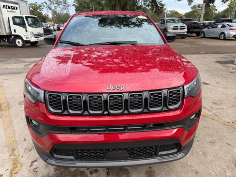 New 2026 Jeep Compass Latitude image 8
