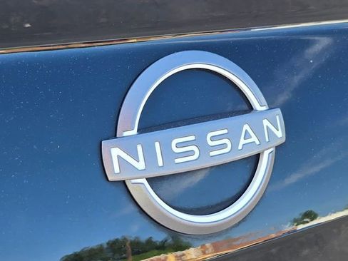 Used 2025 Nissan Altima 2.5 SV FWD image 17