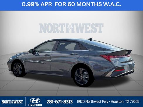 New 2026 Hyundai Elantra SEL Sport image 5