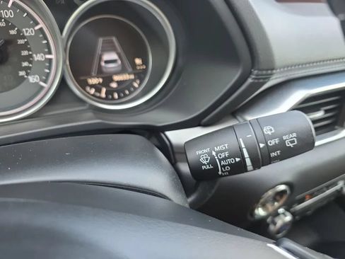 Used 2018 MAZDA CX-5 Touring w/ Preferred Equipment Package FWD image 23
