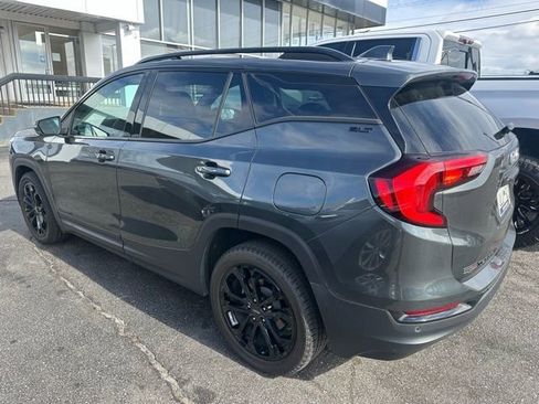 Used 2021 GMC Terrain SLT w/ Infotainment Package II image 19