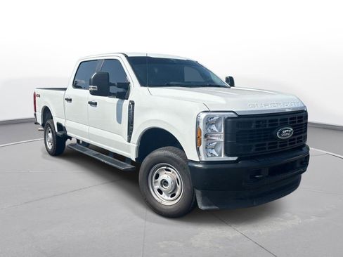 Used 2026 Ford F250 XL AWD/4WD image 4