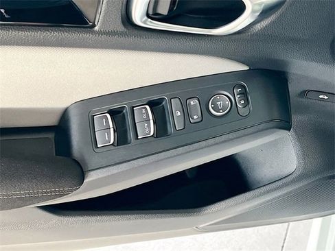 Certified 2025 Honda Civic Sport image 11