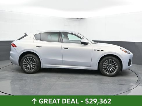Used 2024 Maserati Grecale GT AWD/4WD image 5