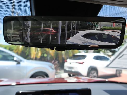 Used 2024 Toyota RAV4 Limited FWD image 30